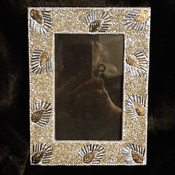 Classical Deco Frame and Phone Caddy - Picture 2 of 3